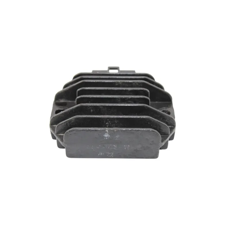 Regulateur charge batterie YAMAHA CW 125 BWS 2010 - 2013