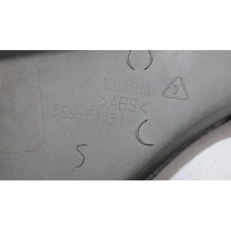 Demi flanc selle droit YAMAHA CW 125 BWS 2010 - 2013