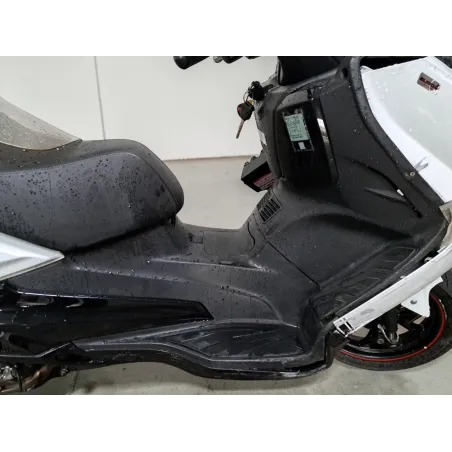 SYM GTS 300