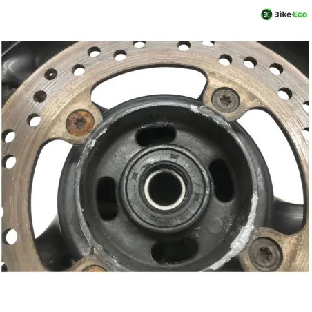 Jante arriere TRIUMPH STREET TRIPLE R 675 2009-2011