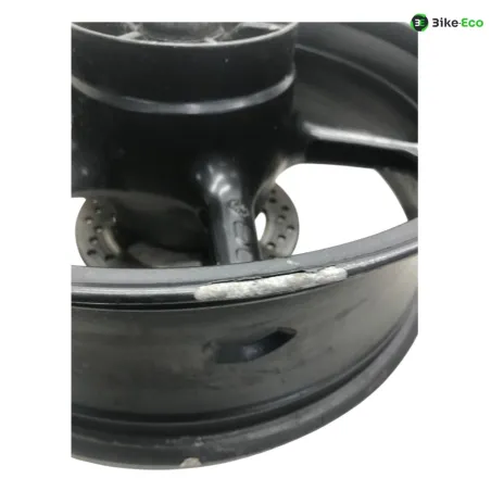 Jante arriere TRIUMPH STREET TRIPLE R 675 2009-2011