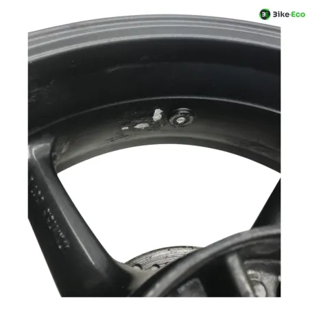 Jante arriere TRIUMPH STREET TRIPLE R 675 2009-2011