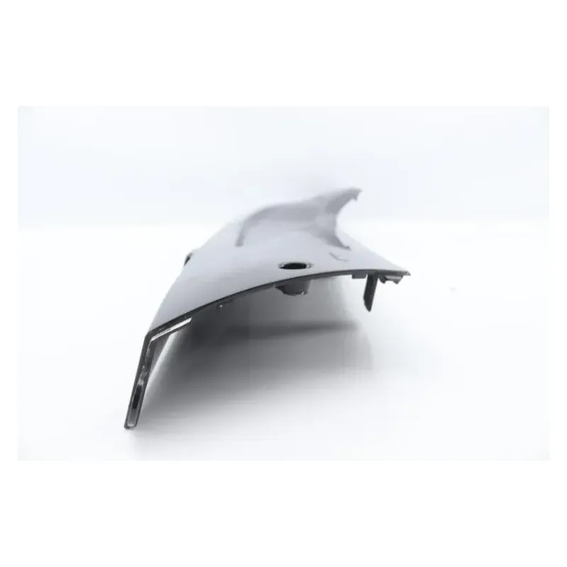 Demi flanc selle droit DAELIM S3 125 2011 - 2012