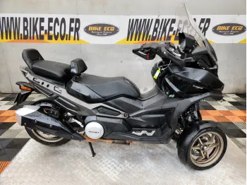KYMCO CV3 550