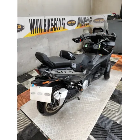 KYMCO CV3 550