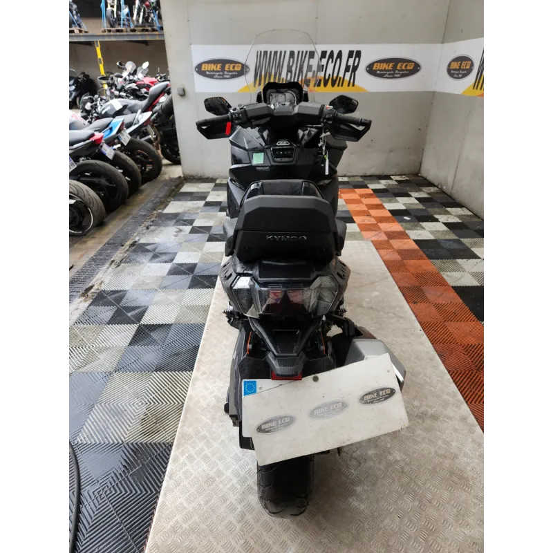 KYMCO CV3 550