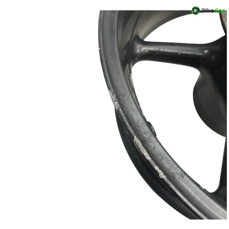 Jante arriere TRIUMPH STREET TRIPLE R 675 2009-2011
