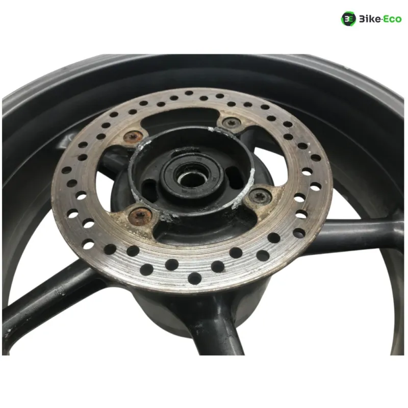 Jante arriere TRIUMPH STREET TRIPLE R 675 2009-2011
