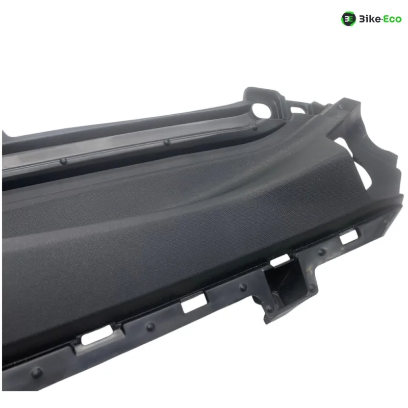 Plancher marche pied gauche YAMAHA MWD 300 TRICITY 2020-2022