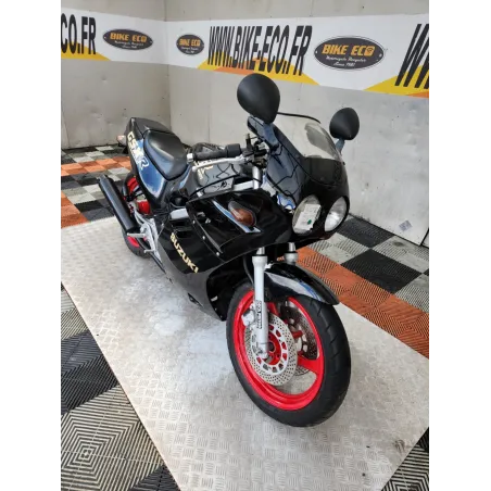 SUZUKI GSXR 250
