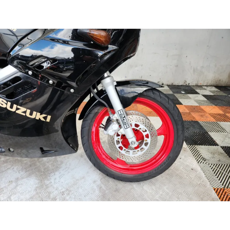 SUZUKI GSXR 250