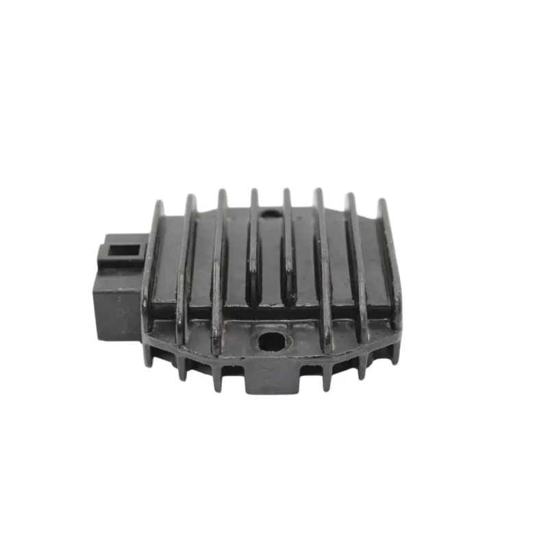Regulateur charge batterie YAMAHA CW 125 BWS 2010 - 2013