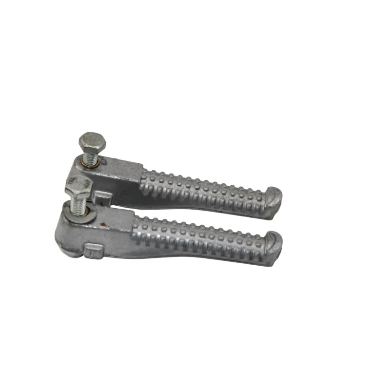 Repose pieds arriere droit PEUGEOT TREKKER 50 2008 - 2014
