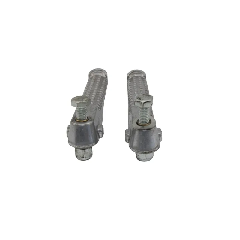 Repose pieds arriere droit PEUGEOT TREKKER 50 2008 - 2014