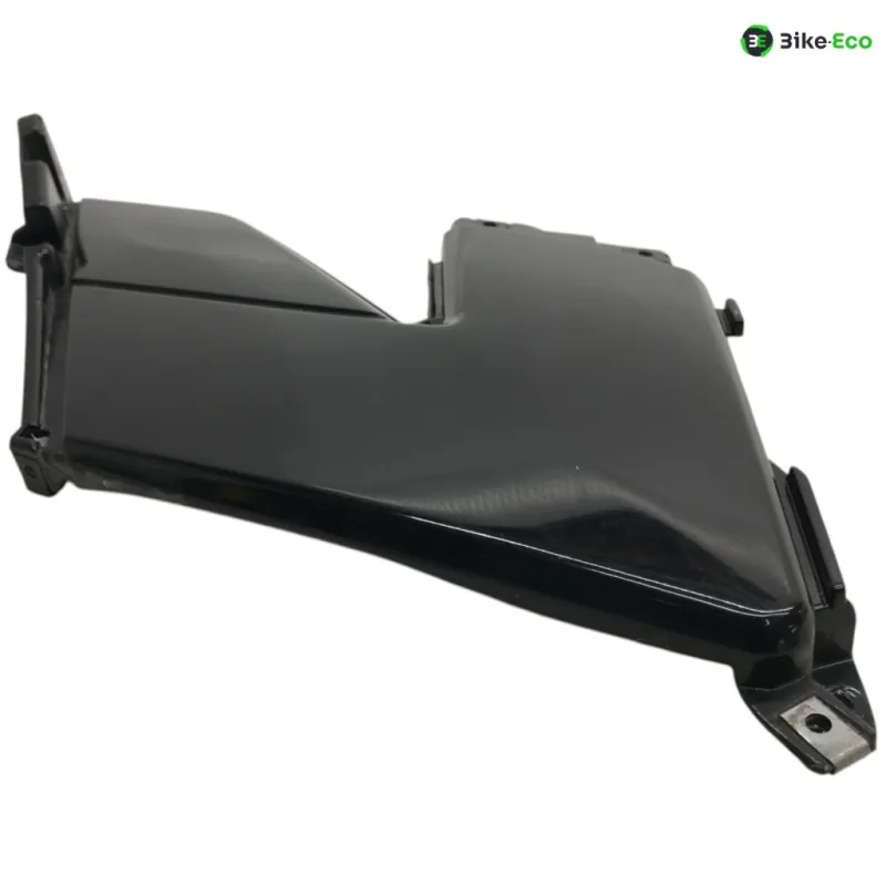 Cache lateral gauche GILERA GP 800 2007-2011