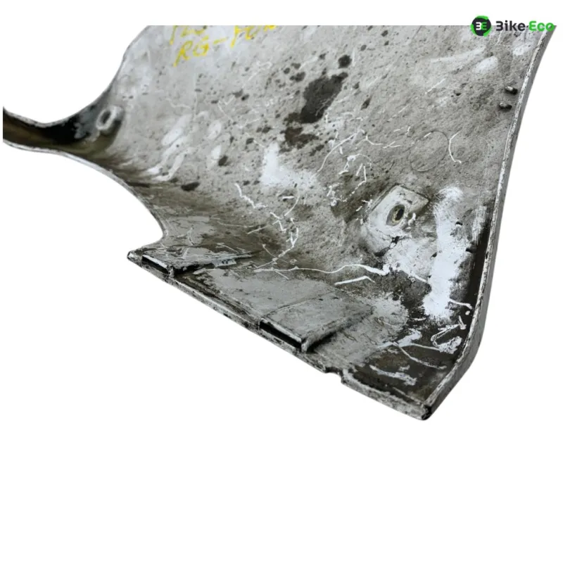 Cache flanc de carenage gauche SUZUKI RG 125 F 1992-1996 GAMMA