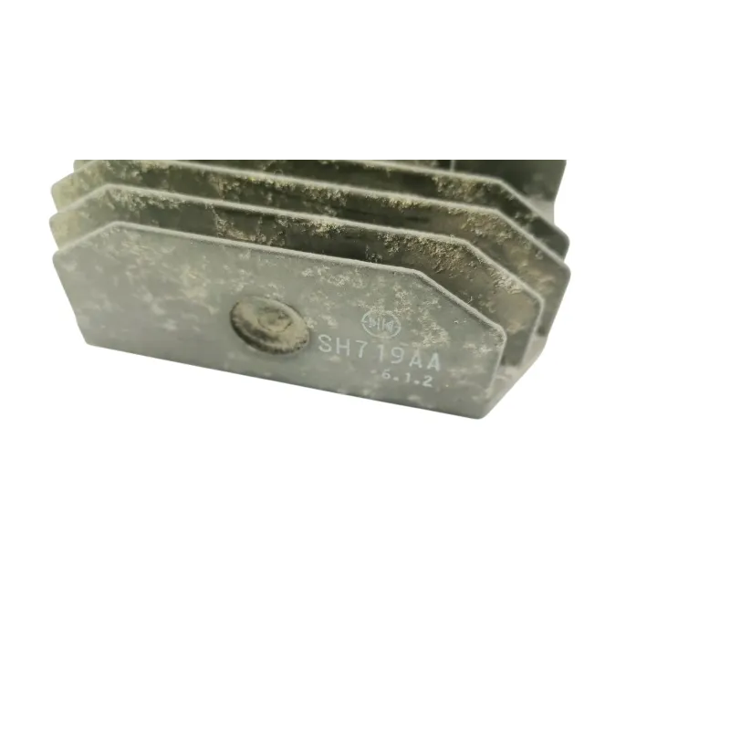 Regulateur charge batterie YAMAHA XP 500 TMAX 2004 - 2007