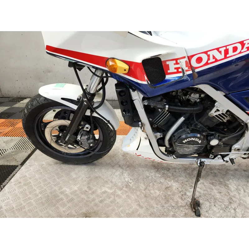 HONDA VF 1000 F