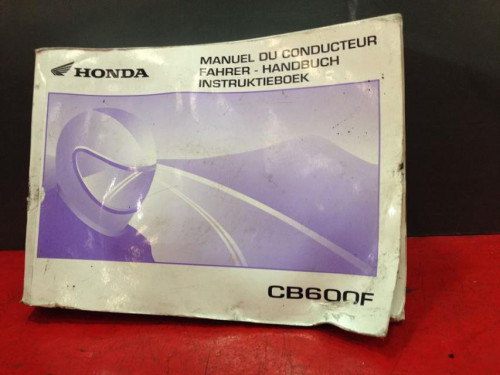 Manuel d'utilisation HONDA CB 600 HORNET 2004