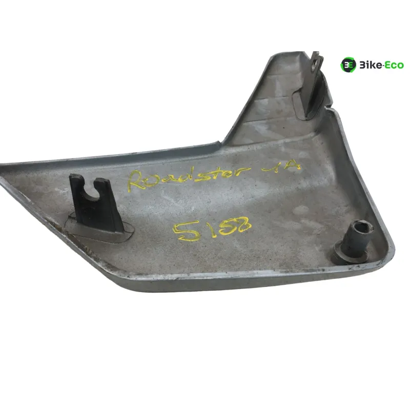 Cache carenage sous selle gauche CAGIVA ROADSTER 125 1995-1999