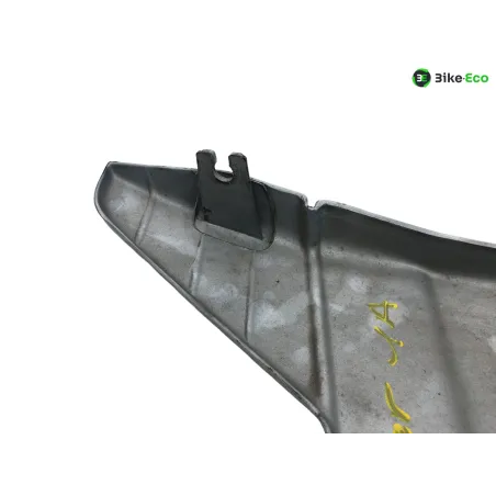 Cache carenage sous selle gauche CAGIVA ROADSTER 125 1995-1999