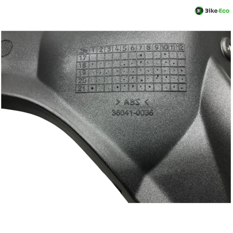Cache carenage coque arriere KAWASAKI Z 400 2019-2023