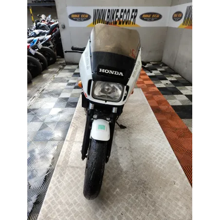 HONDA VF 1000 F