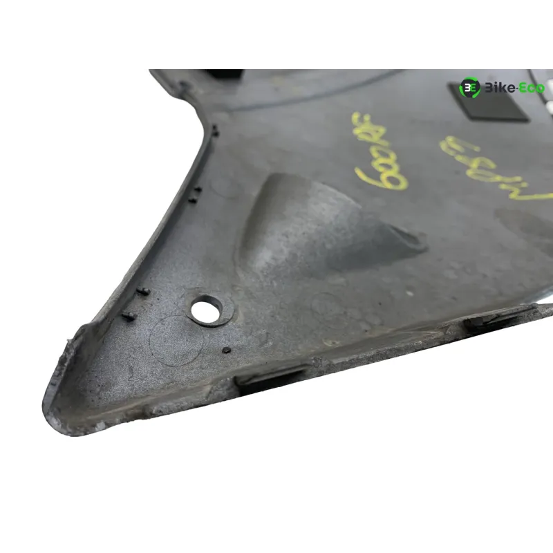 Cache flanc de carenage droit SUZUKI RF 600 R 1993-1998