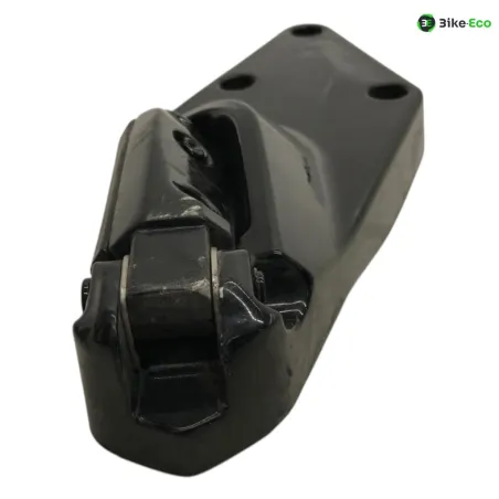 Platine et repose pieds arriere gauche GILERA GP 800 2007-2011