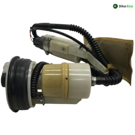 Pompe a essence GILERA GP 800 2007-2011