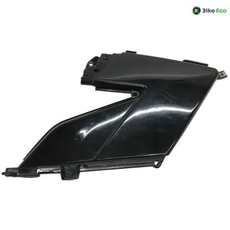 Cache lateral gauche GILERA GP 800 2007-2011