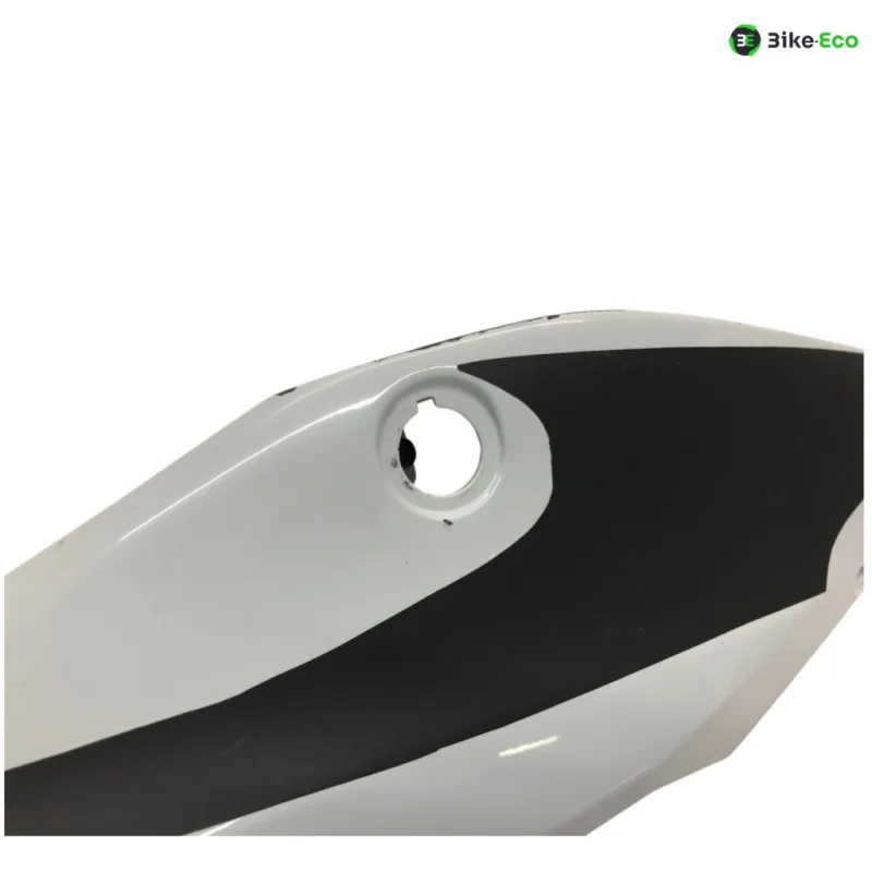 Cache carenage coque arriere gauche KAWASAKI Z 400 2019-2023