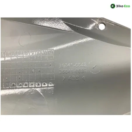 Cache carenage coque arriere gauche KAWASAKI Z 400 2019-2023