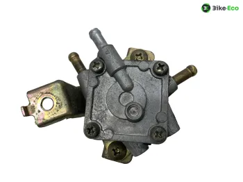 Pompe a essence HYOSUNG GT 650 2005-2006 R / S