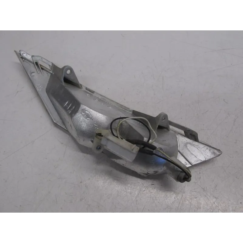 Clignotant avant droit PIAGGIO X8 125 2004-2007