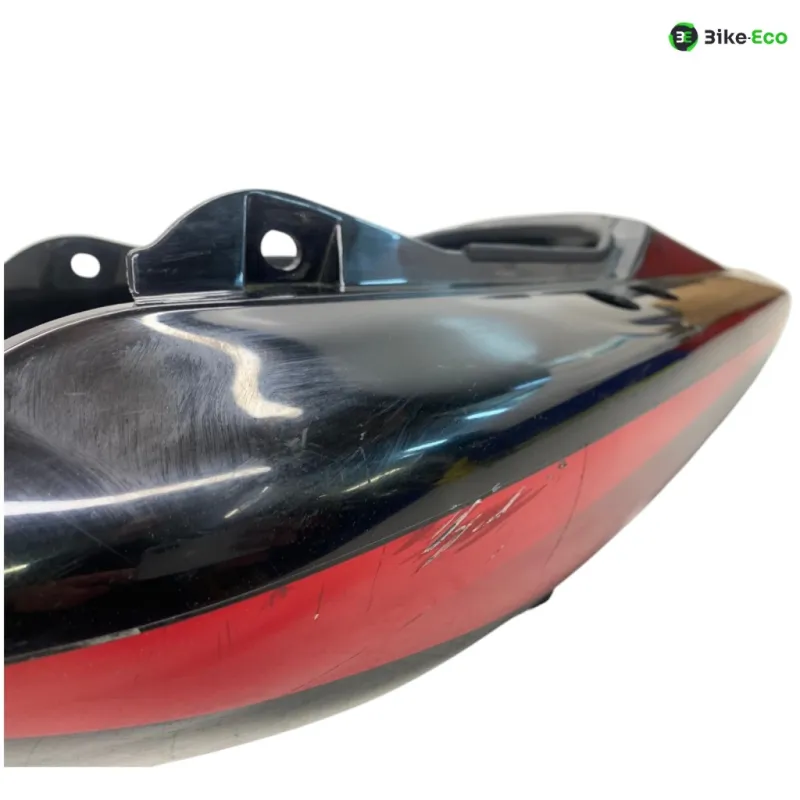 Cache carenage coque arriere YAMAHA FZS 600 2002-2003 FAZER
