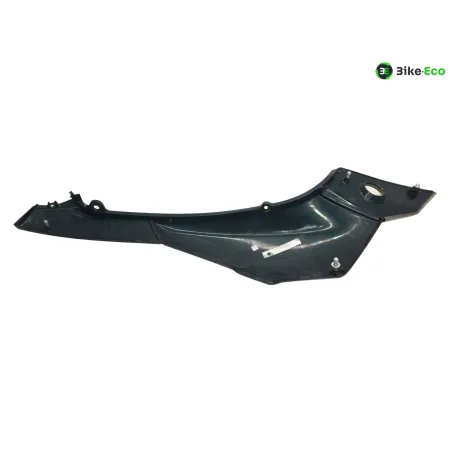 Cache carenage sous selle gauche TRIUMPH TRIDENT 900 1993-1996