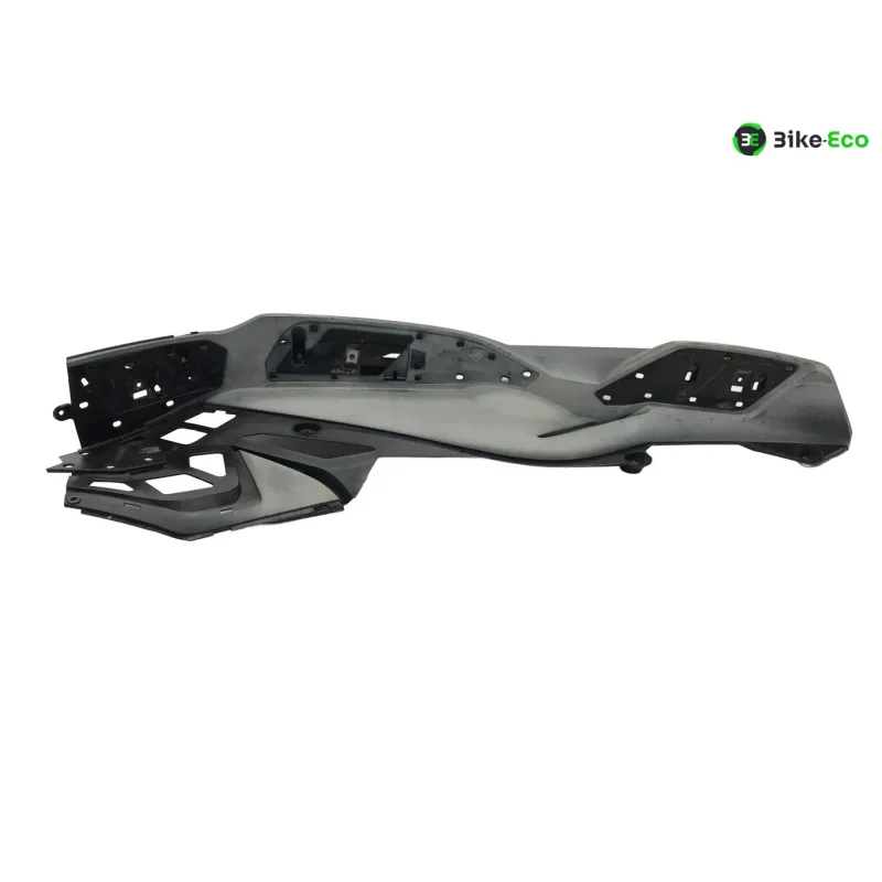 Plancher marche pied droit BMW C 650 GT 2012-2015 K19