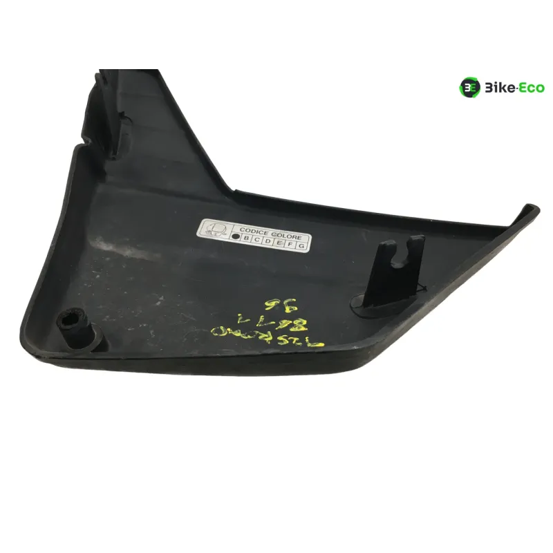 Cache carenage sous selle droit CAGIVA ROADSTER 125 1995-1999