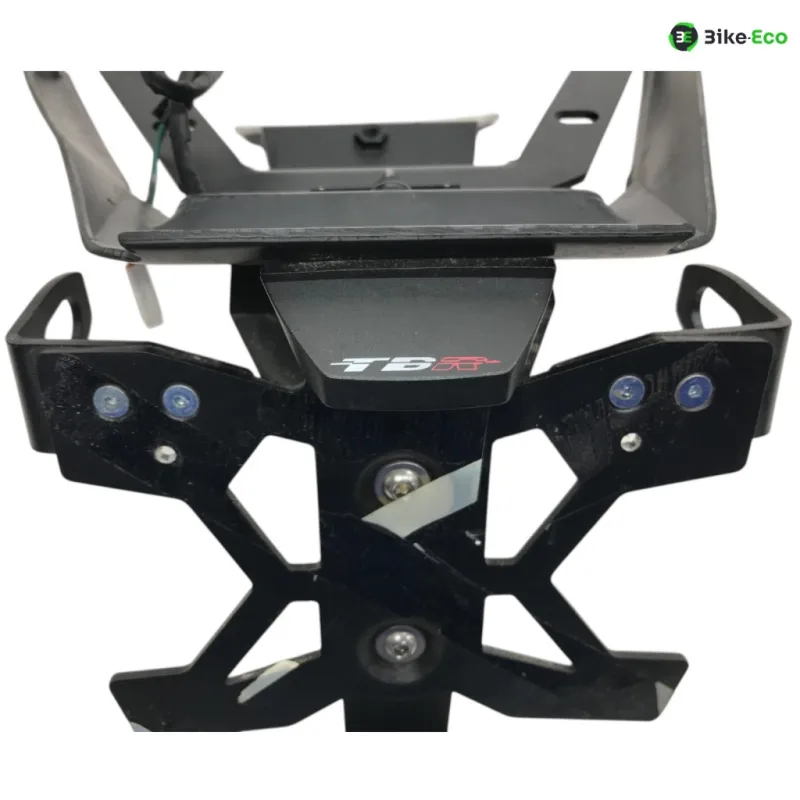 Support de plaque et eclairage HONDA XADV 750 2021-2024