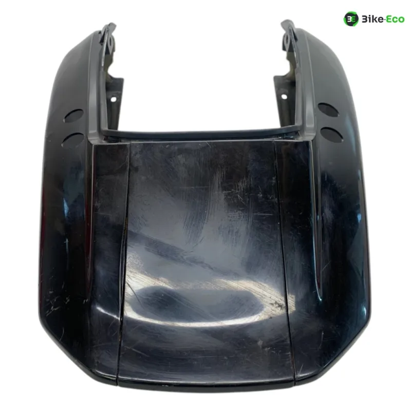 Cache carenage coque arriere YAMAHA FZS 600 2002-2003 FAZER
