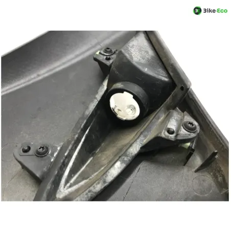 Cache flanc de carenage gauche PEUGEOT CITYSTAR 125 2012-2016