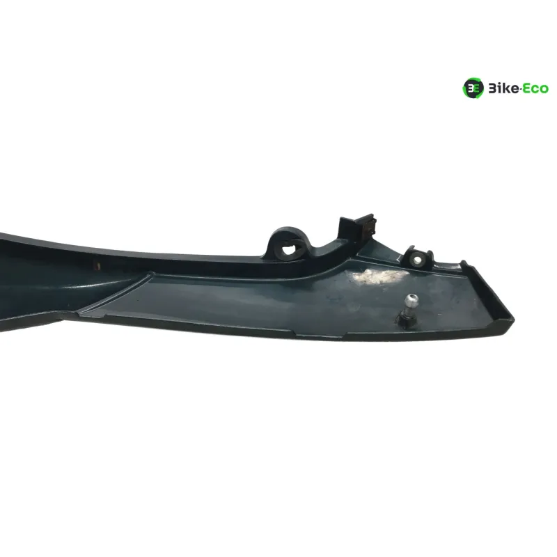 Cache carenage sous selle droit TRIUMPH TRIDENT 900 1993-1996