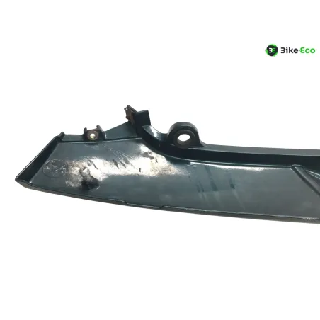 Cache carenage sous selle gauche TRIUMPH TRIDENT 900 1993-1996