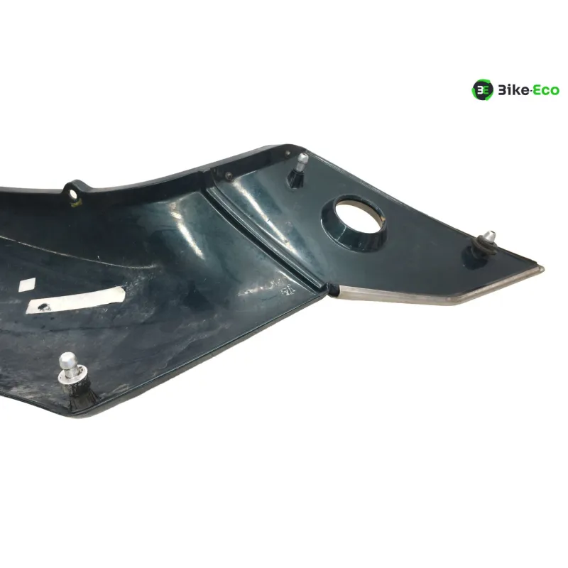 Cache carenage sous selle gauche TRIUMPH TRIDENT 900 1993-1996