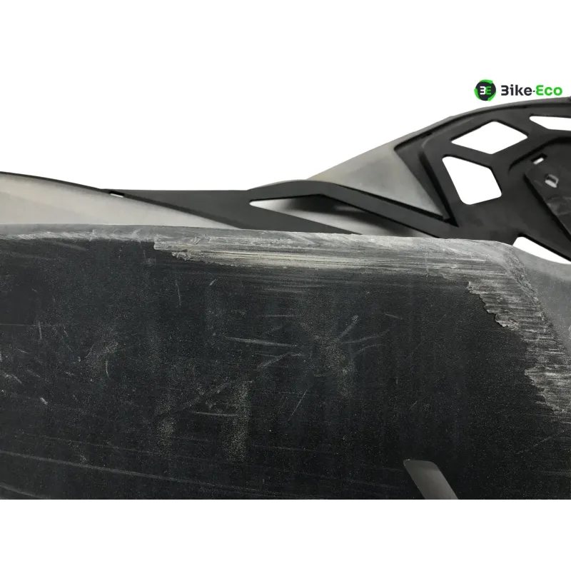 Plancher marche pied droit BMW C 650 GT 2012-2015 K19