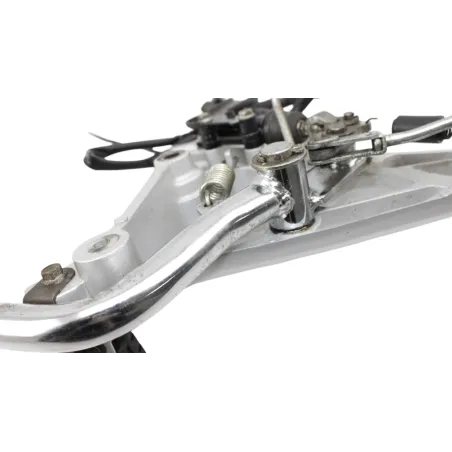 Platine avant droite HONDA CBF 125 2017 - 2020