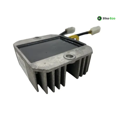 Regulateur charge batterie KYMCO AK 550 2017-2020
