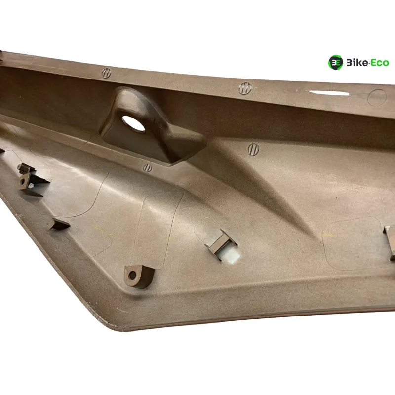 Cache carenage coque arriere gauche KYMCO AK 550 2017-2020