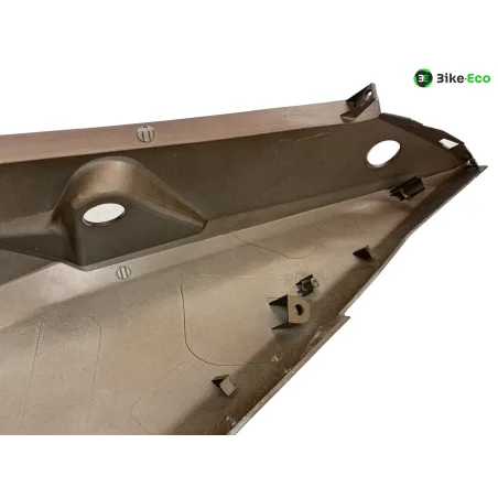 Cache carenage coque arriere droit KYMCO AK 550 2017-2020